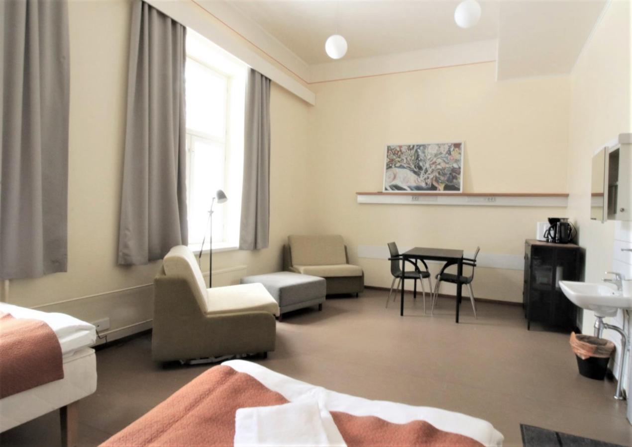 Forenom Hostel Roeykkae Kiljava Exteriér fotografie