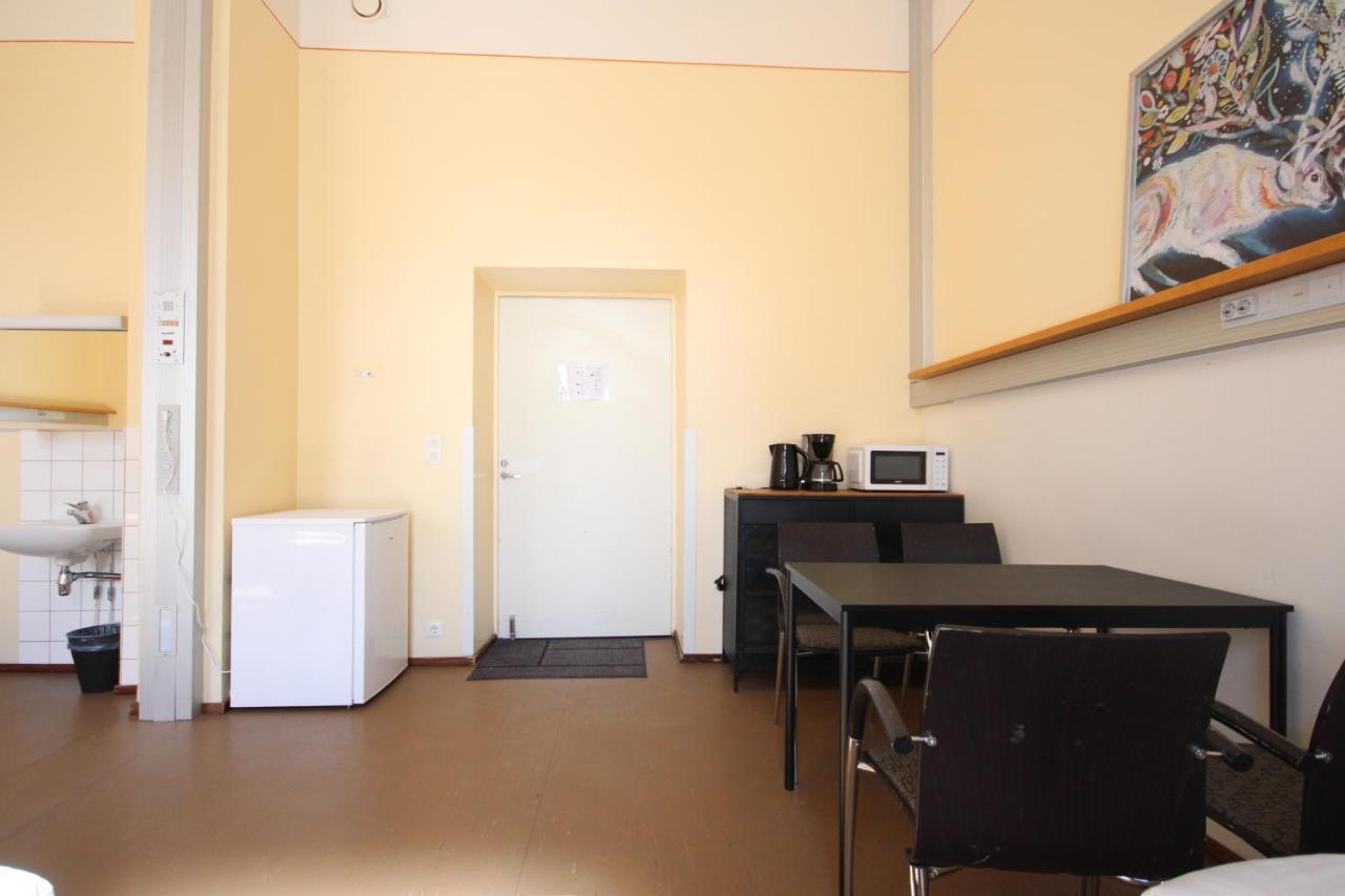 Forenom Hostel Roeykkae Kiljava Exteriér fotografie