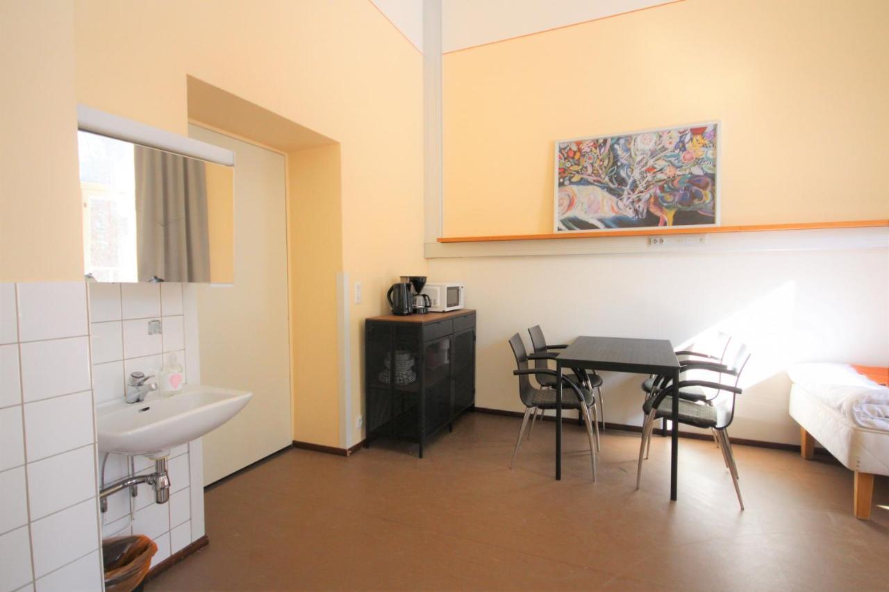 Forenom Hostel Roeykkae Kiljava Exteriér fotografie